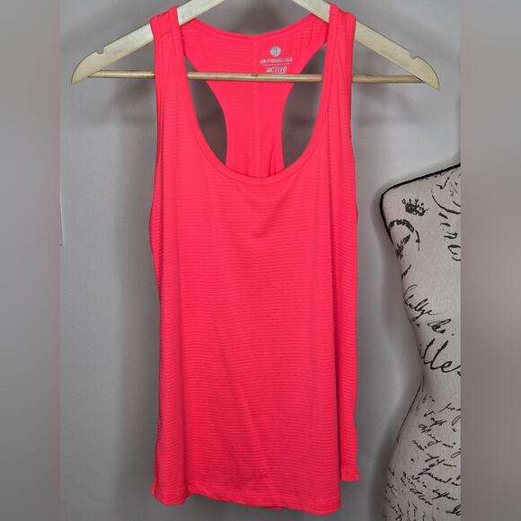ACTIVE by Old Navy Neon Pink Ribbed Racerback Tank Top - Picture 7 of 7